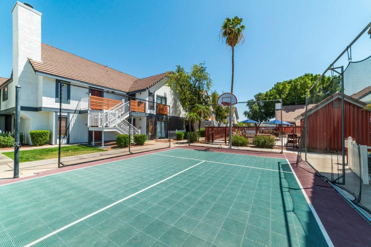 Metro Phx Studio Queen Sleeps 4 Heated Pool Phoenix Exterior photo